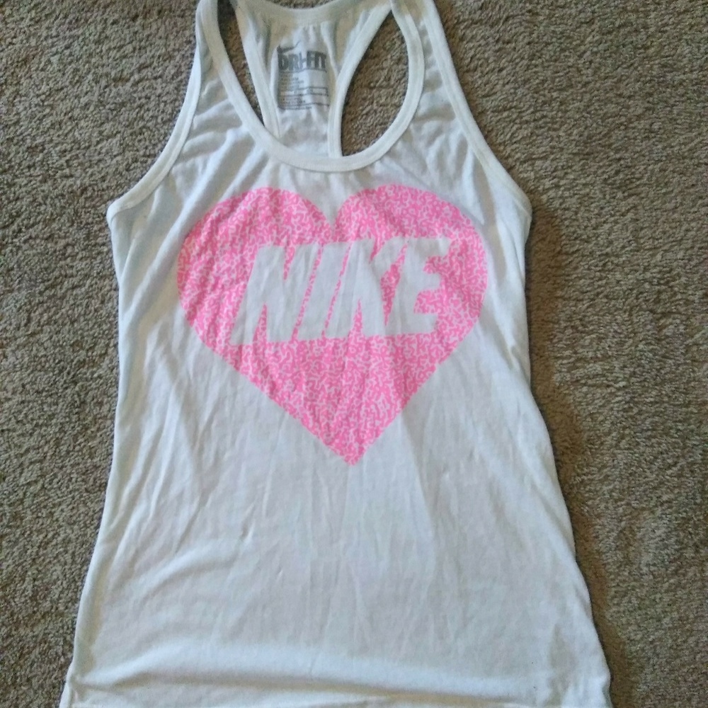 Nike tank
